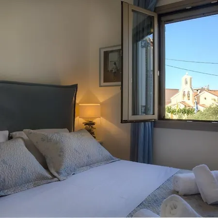 Luxury Gem Overlooking The Church, 150m From *