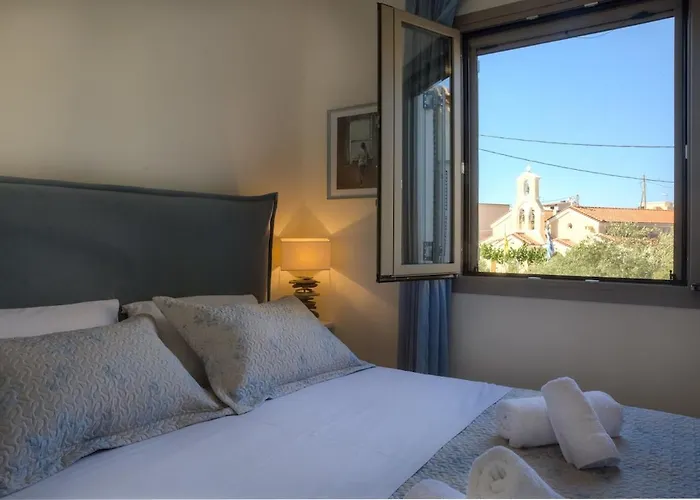 Luxury Gem Overlooking The Church, 150m From *